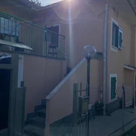 Piano Superiore A Pochi Passi Dal Mare Apartment Сестри Леванте Екстериор снимка